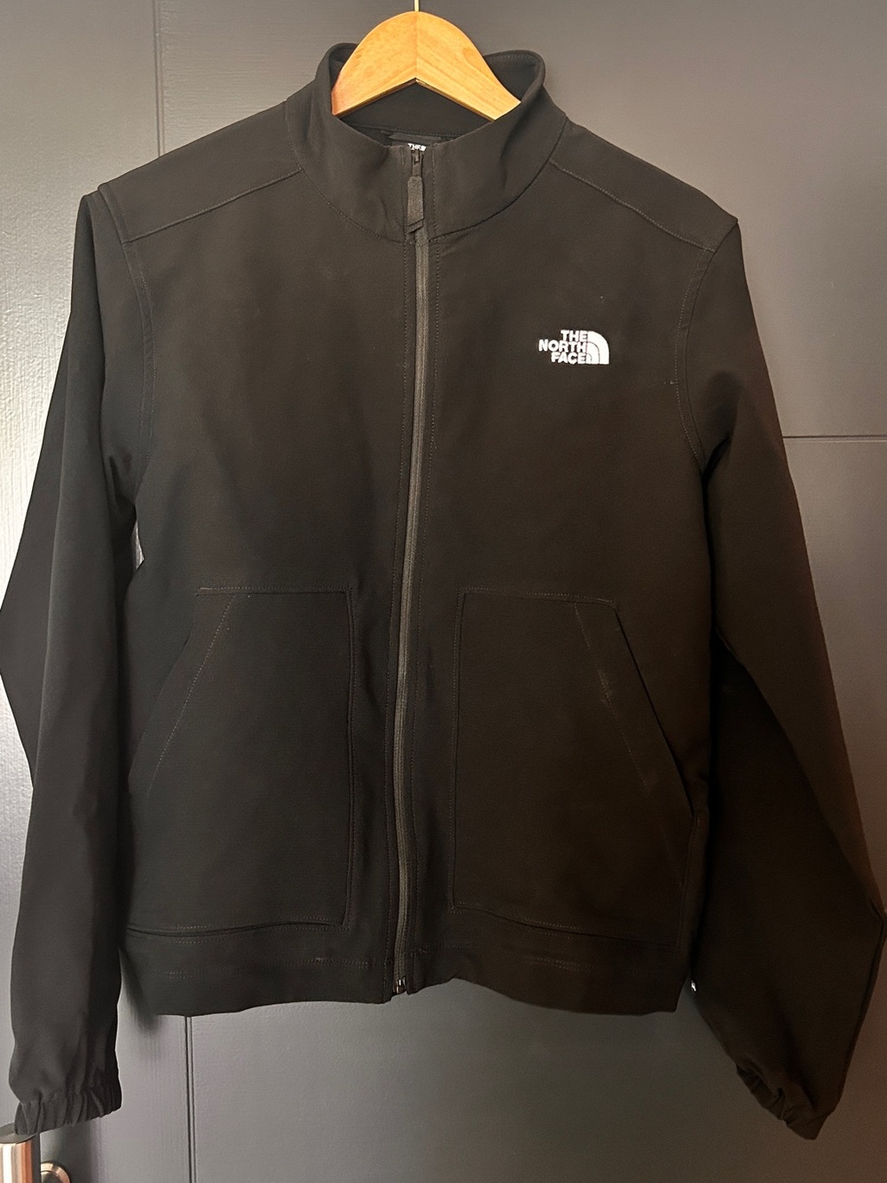 The North Face windfall Black Full-Zip Jacket